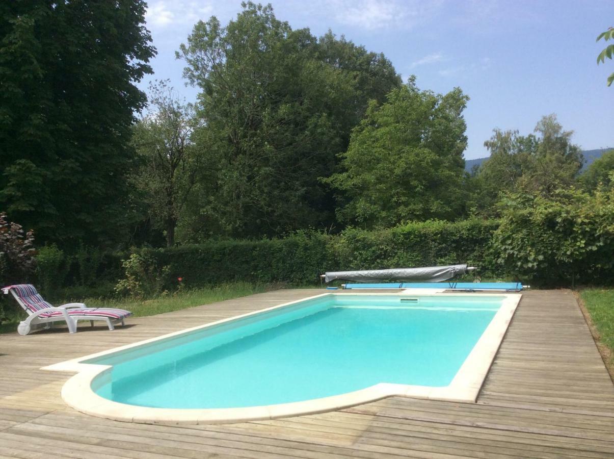 Bed and Breakfast Domaine Du Valromey Champagne-en-Valromey Esterno foto