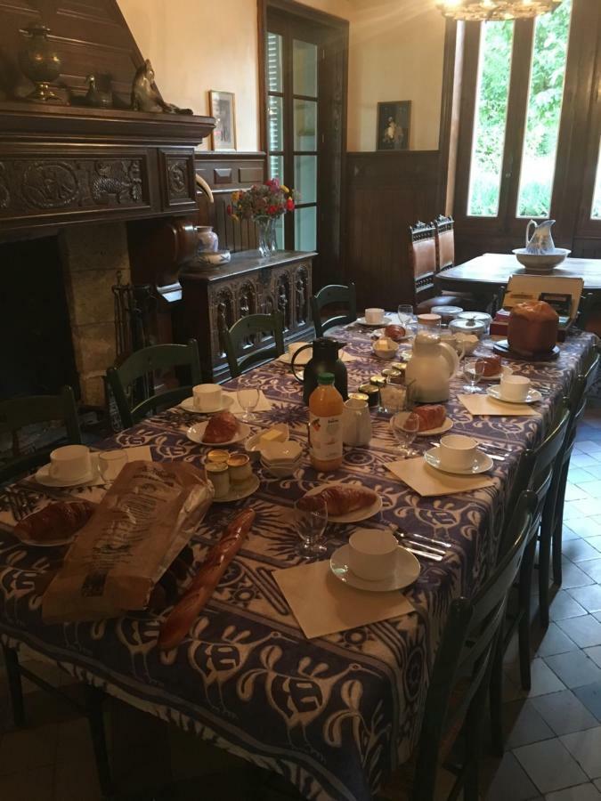Bed and Breakfast Domaine Du Valromey Champagne-en-Valromey Esterno foto